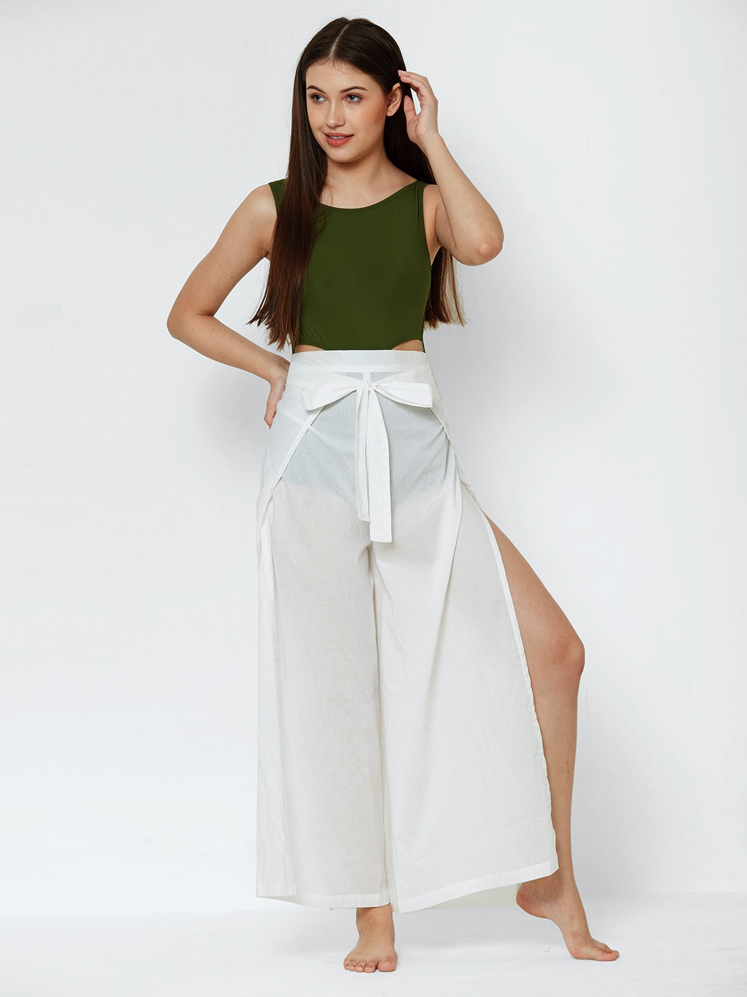 Buy Blue Trousers & Pants for Women by Vero Moda Online | Ajio.com